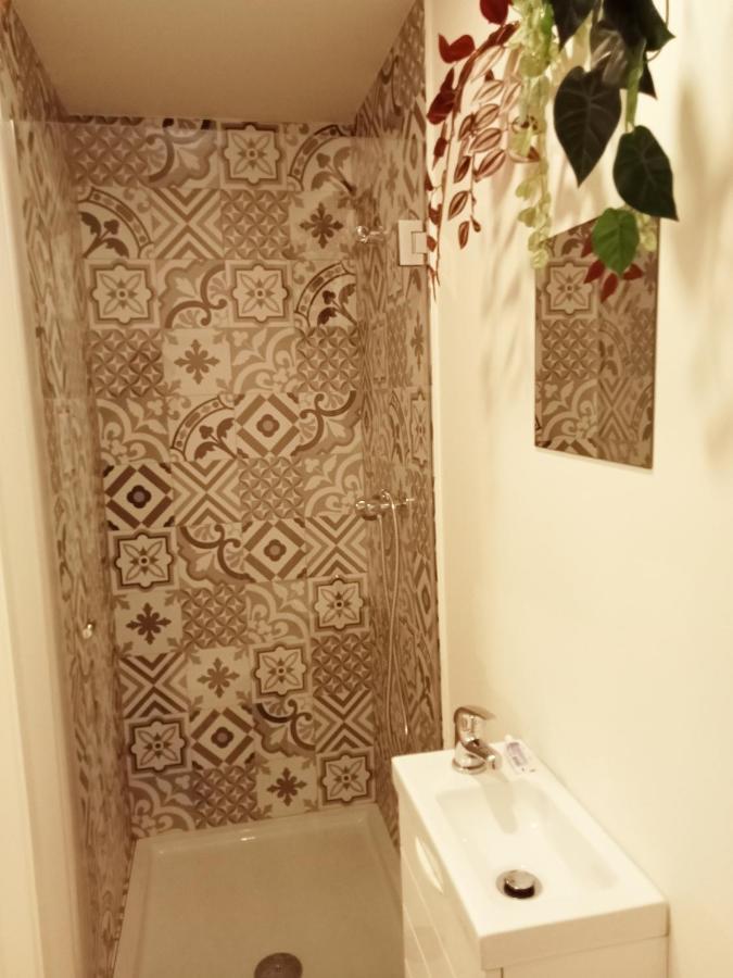 Sylhet Bnb Lisbon Luaran gambar